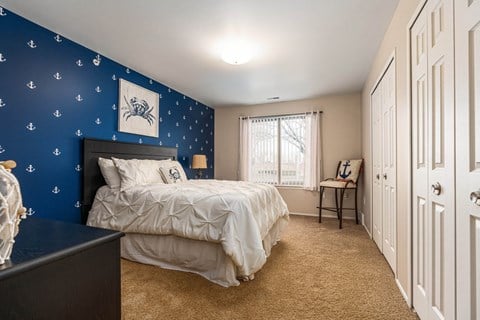 Bedroom at Prentiss Pointe Apartments, Michigan